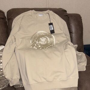 Beige Crewneck with Gold Medusa Design
